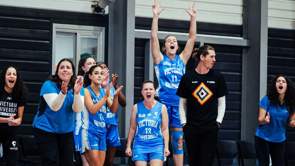 Student basketball teams represent VU proudly in national league