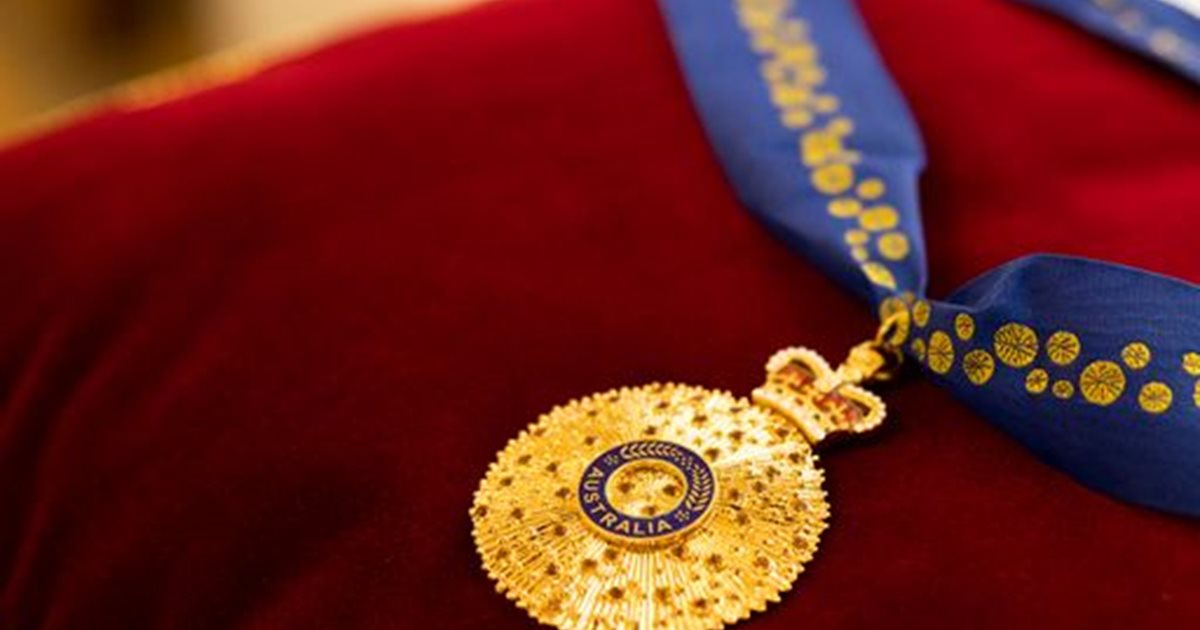 Extraordinary VU supporters & alumni received Australia Day honours