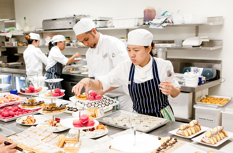 Certificate IV In Kitchen Management SIT40521 | Victoria University