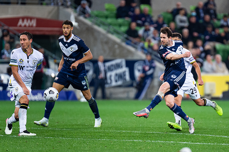 Victoria University continues partnership with Melbourne Victory