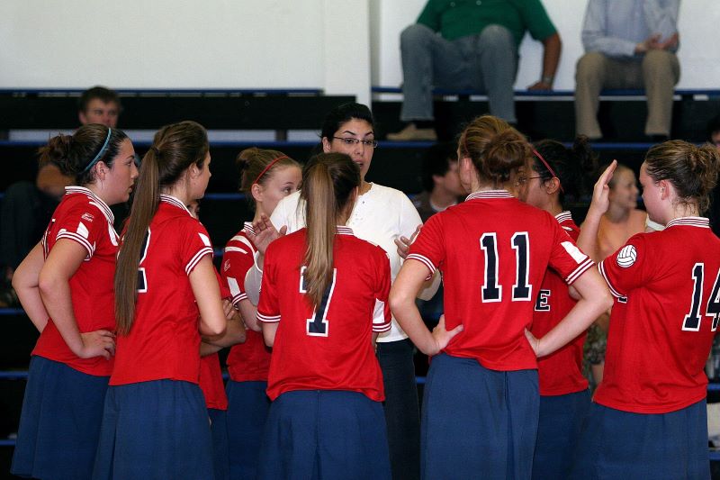  School girls on volleyball team