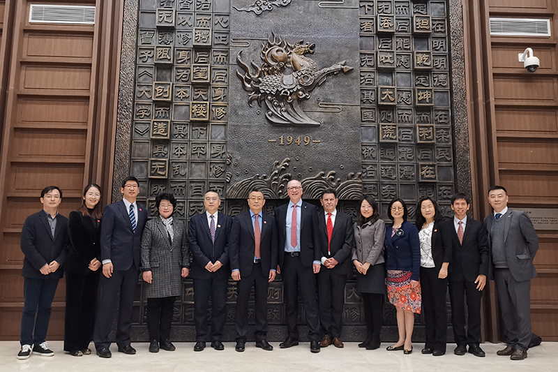 VU celebrates strong connections with its Chinese partners