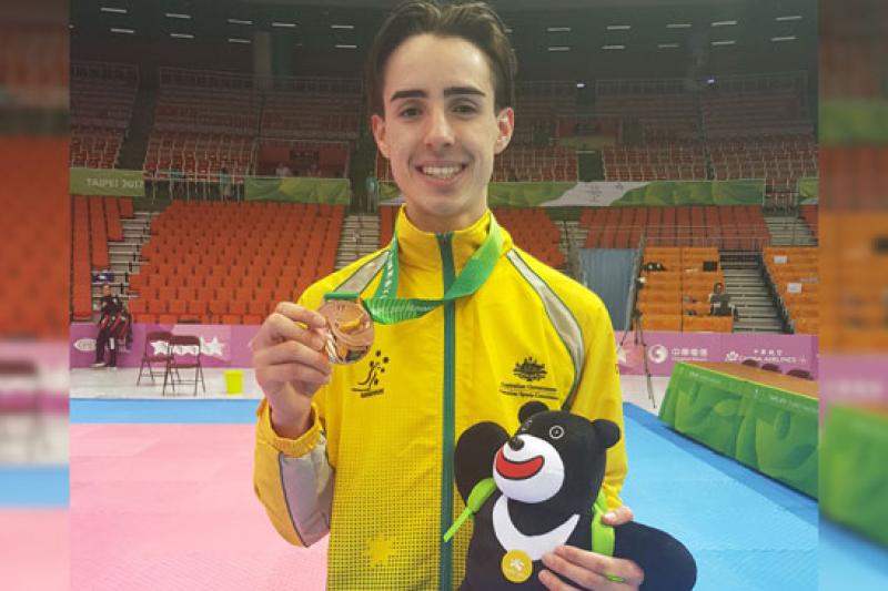  VU Student Bailey Lewis with Bronze Medal at World University Games