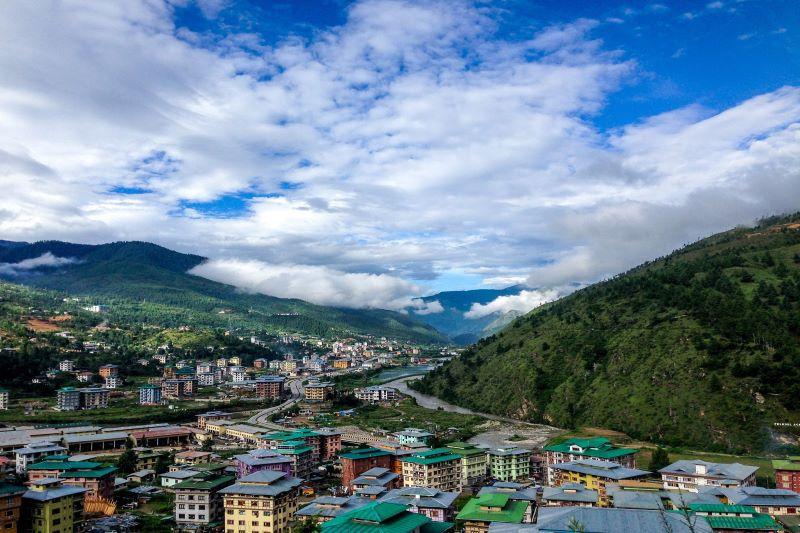  Bhutan faces floods and droughts