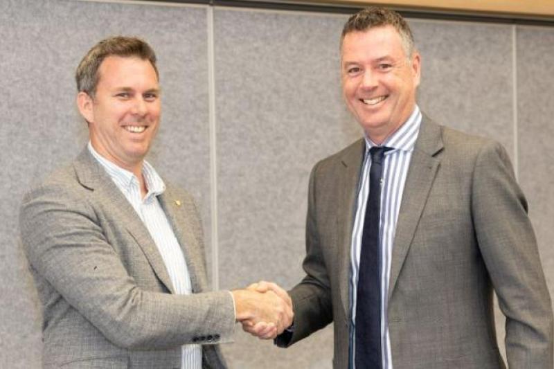  Handshake between Zac Lewis, CEO and Wade Noonan.