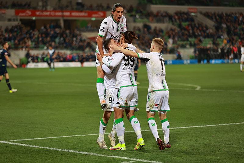  Western United celebrate their semi-final win against Melbourne Victory.