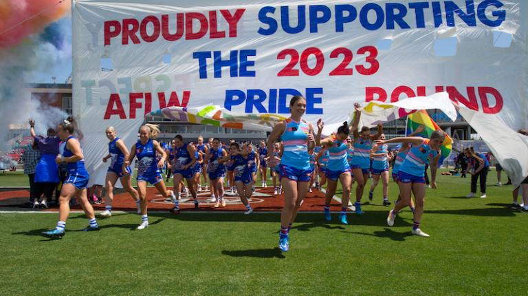 VU and Western Bulldogs celebrate AFLW Pride Round