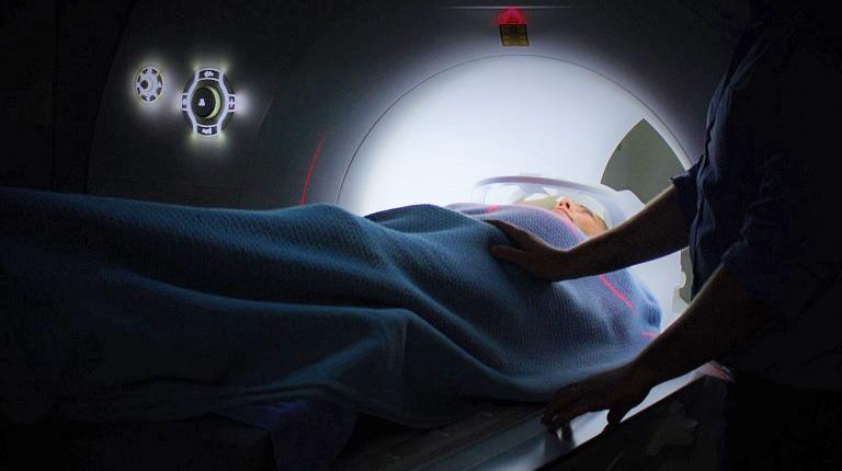 Australian health system favours the wealthy