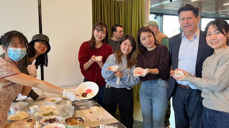 VBCI celebrates the Mid-Autumn Festival at City Tower with a hybrid event 