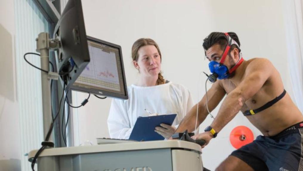 Students and researchers work in the Exercise Physiology Lab at Footscray Park.