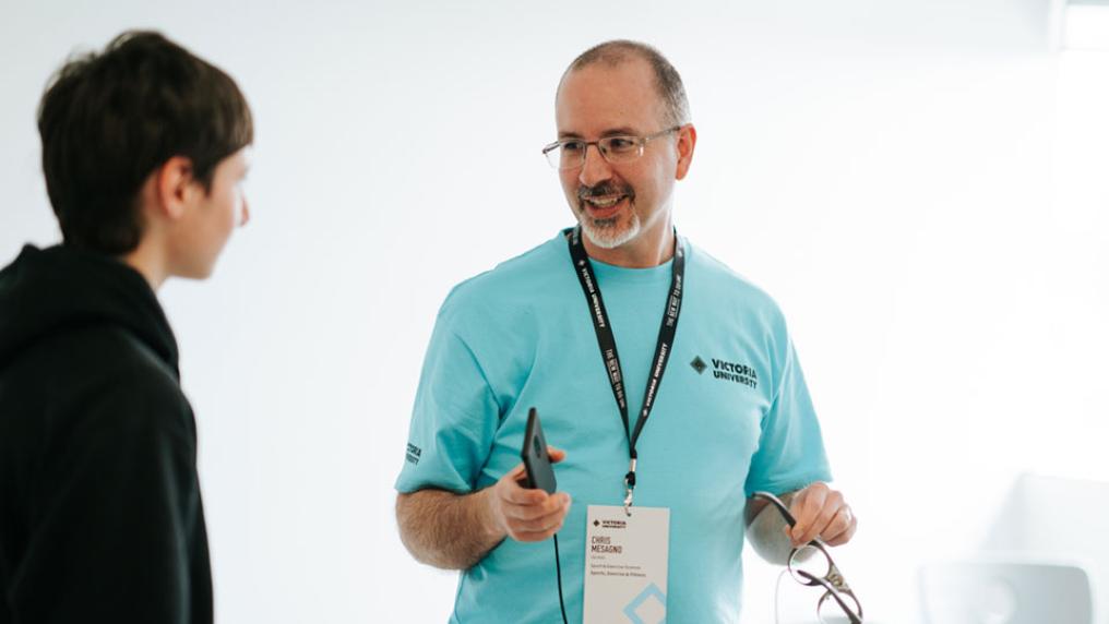 Dr Chris Mesagno and student at VU Open Day