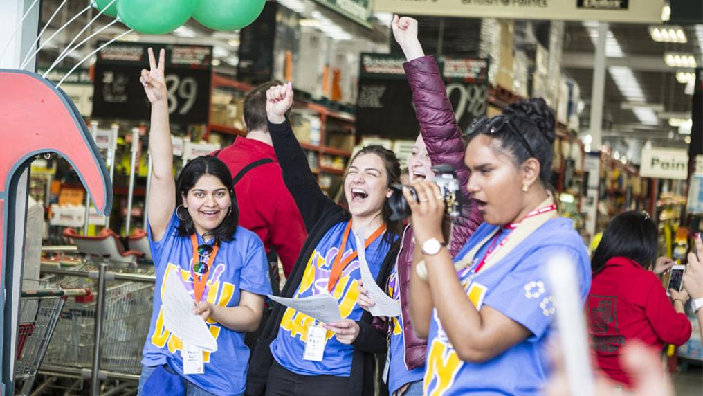 V4U day volunteers at West Footscray Bunnings