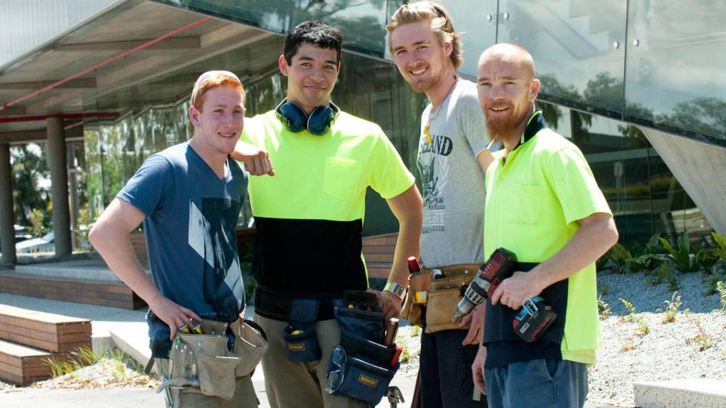 Sunshine trades students