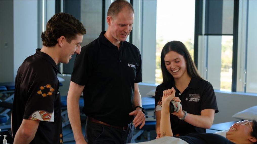 Physio students in a practical learning class at Sunshine Clinical School