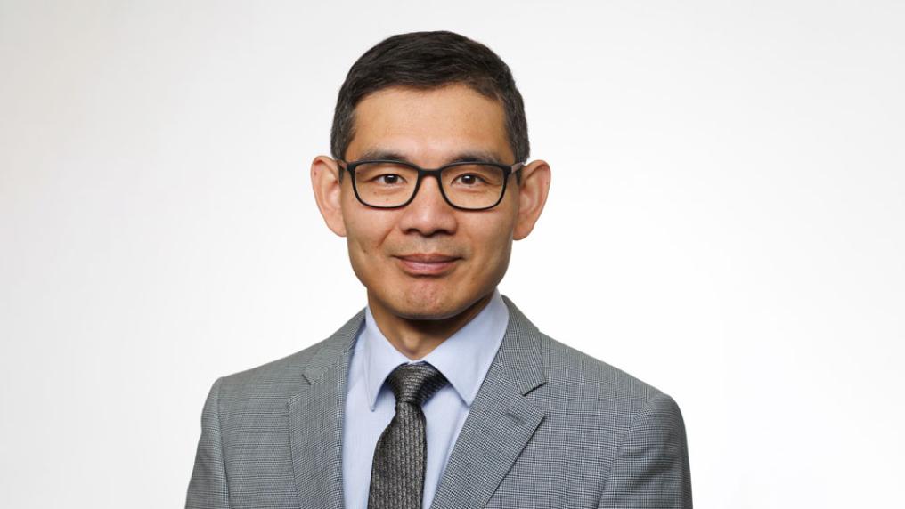 Dr Sean Yan