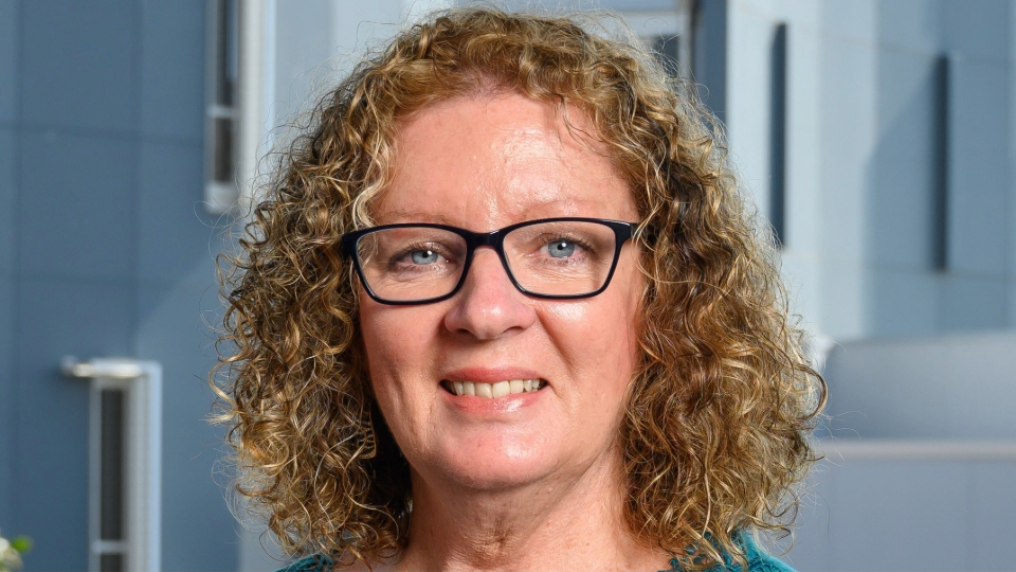 Prof Judith Howard headshot