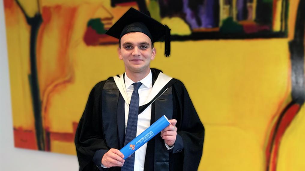 Anté Sentic at his graduation