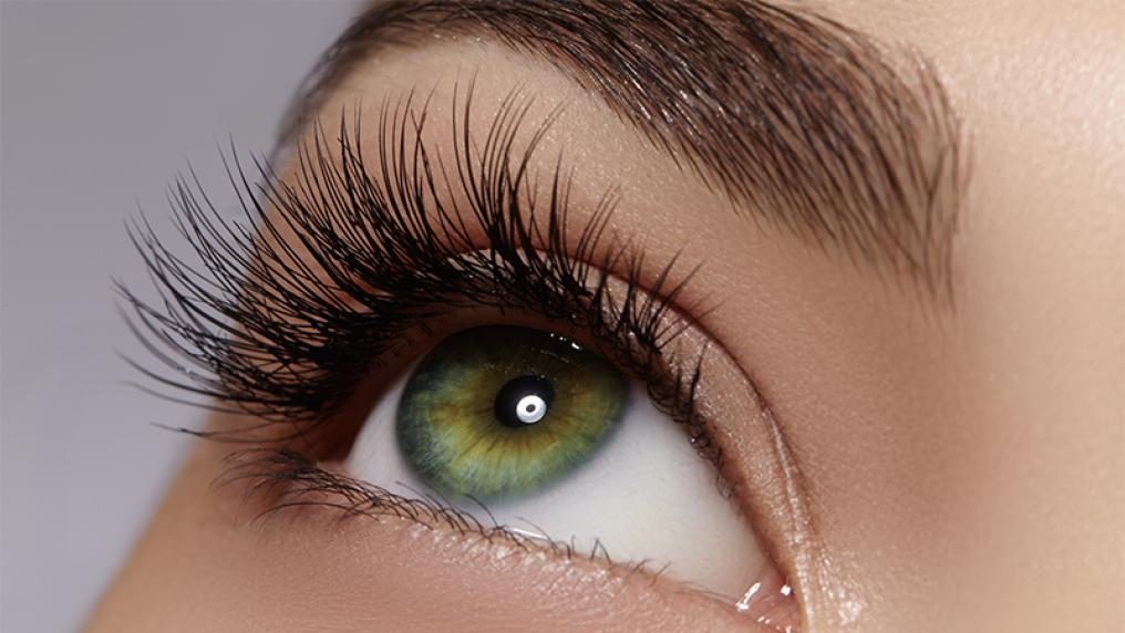 eyelash extension