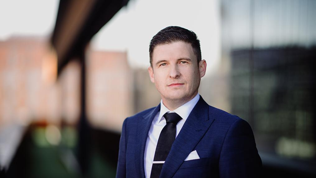 Migration Law for Lawyers Victoria University, migration law student, professionally dressed